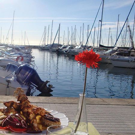 Spacieux Studio A Golfe Juan 2 Minutes Des Plages Vallauris Exterior photo