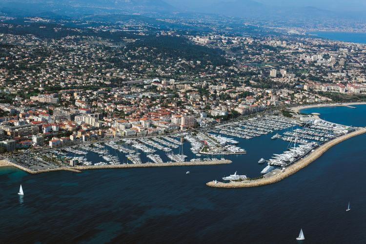 Spacieux Studio A Golfe Juan 2 Minutes Des Plages Vallauris Exterior photo
